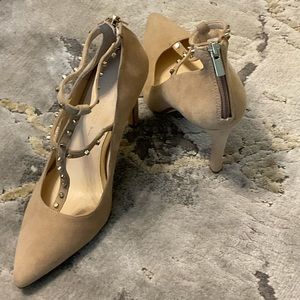 Beige Suede T-strap Pump